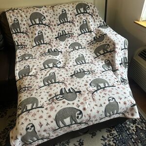 50x60 inch Seth Sloth Printed Knit Fleece Throw Blanket